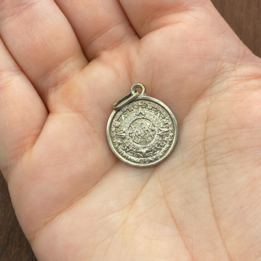 Vintage 925 Sterling Silver Aztec Mayan Calendar Mexico Pendant Bracelet Charm